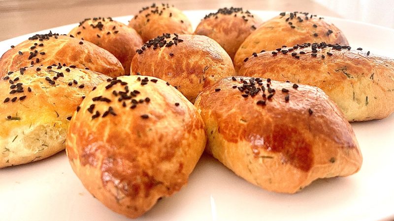 Dereotlu Peynirli Poğaça